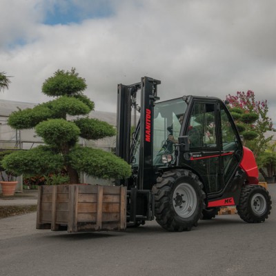 Навантажувачі Manitou МС18